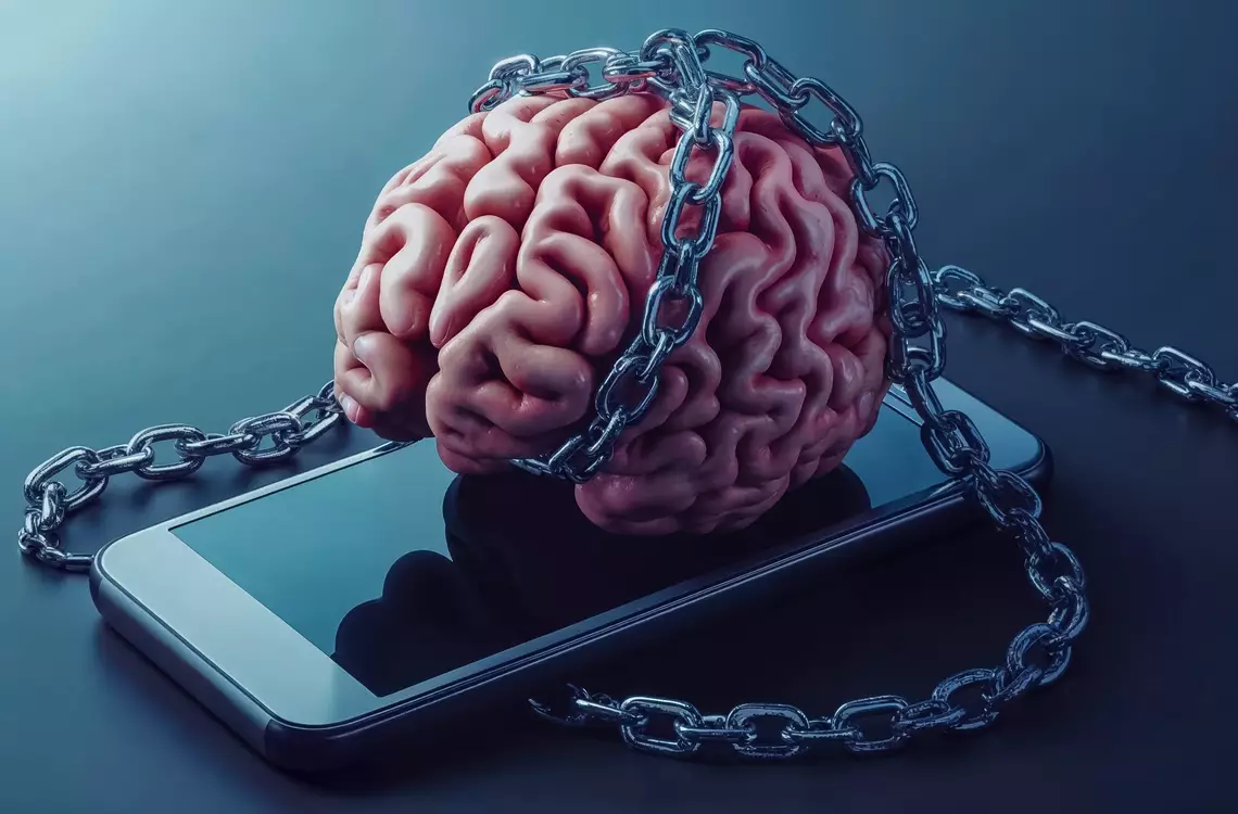 Cerveau enchaîné à un smartphone