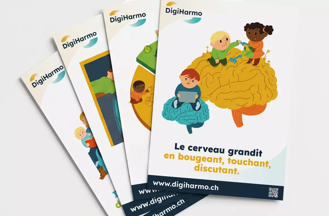 4 affiches de prévention sur les écrans les unes sur les autres